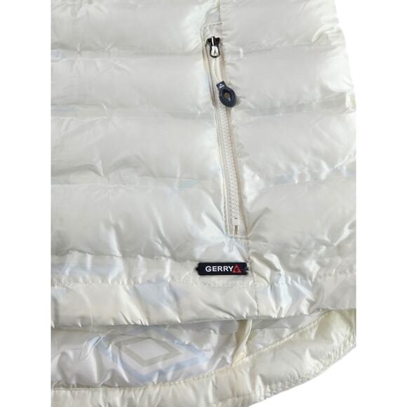 Gerry | White Puffer Vest | Size Medium - Picture 6 of 7